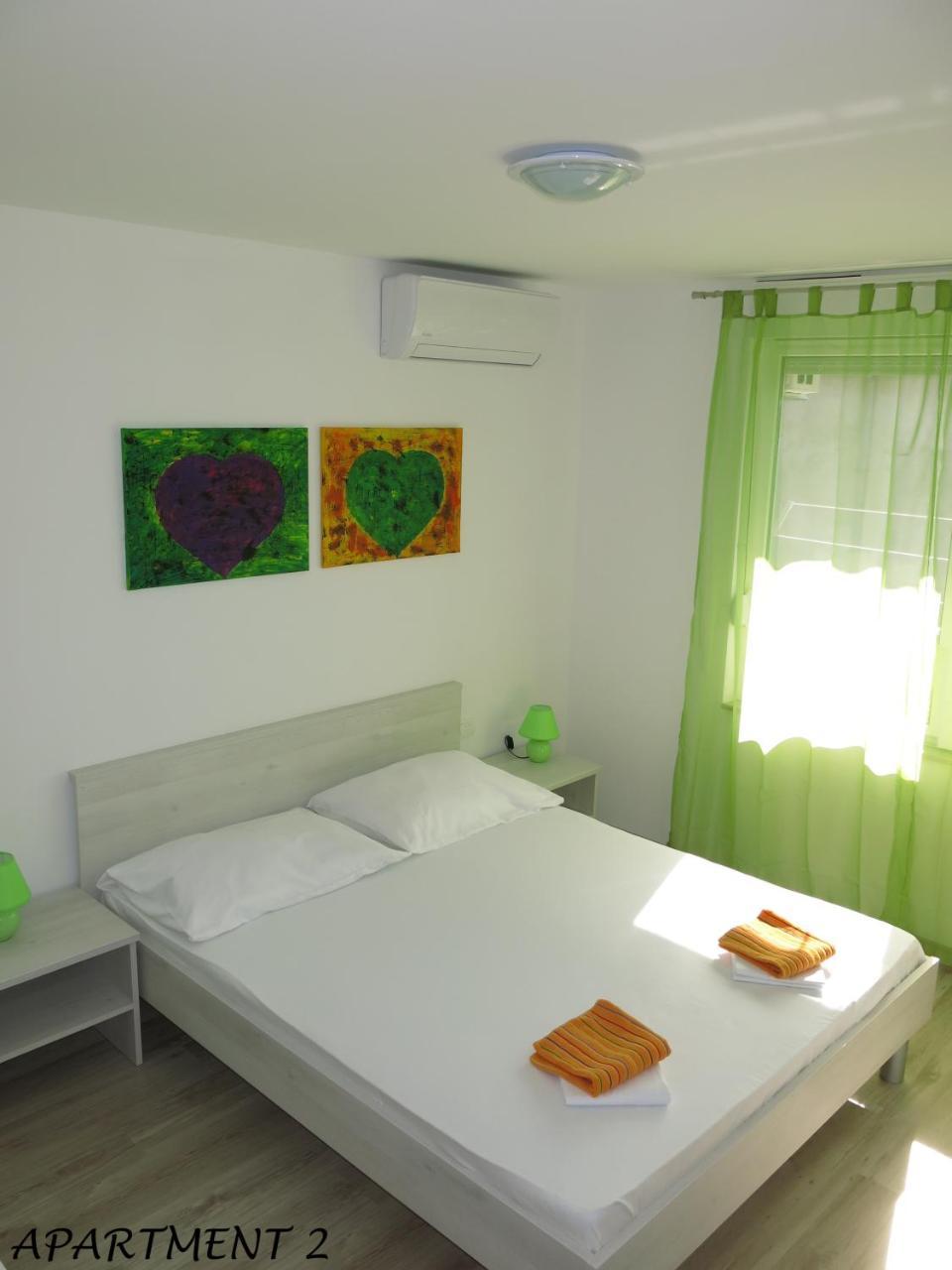 Apartments Luka Trogir Kültér fotó